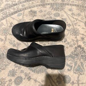 Black XP Dansko Women Clogs